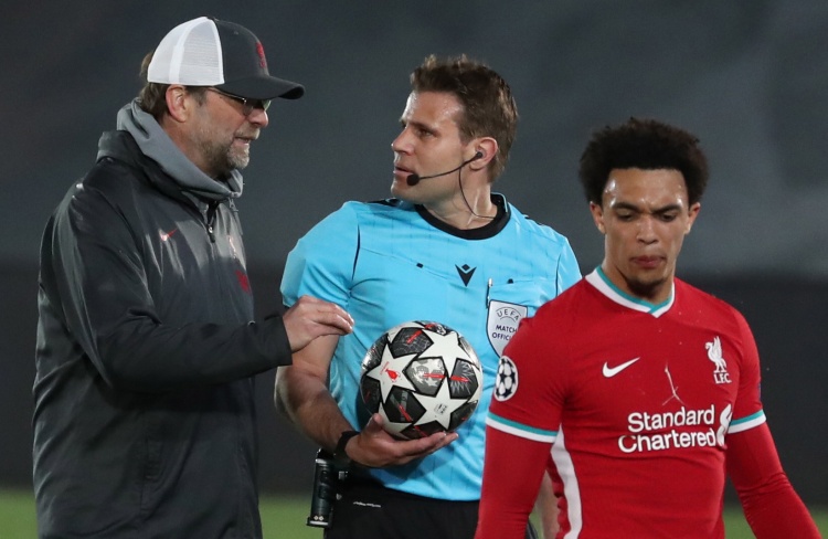 基德：保罗的油箱里还有油，但他或许觉得自己是时候退役了