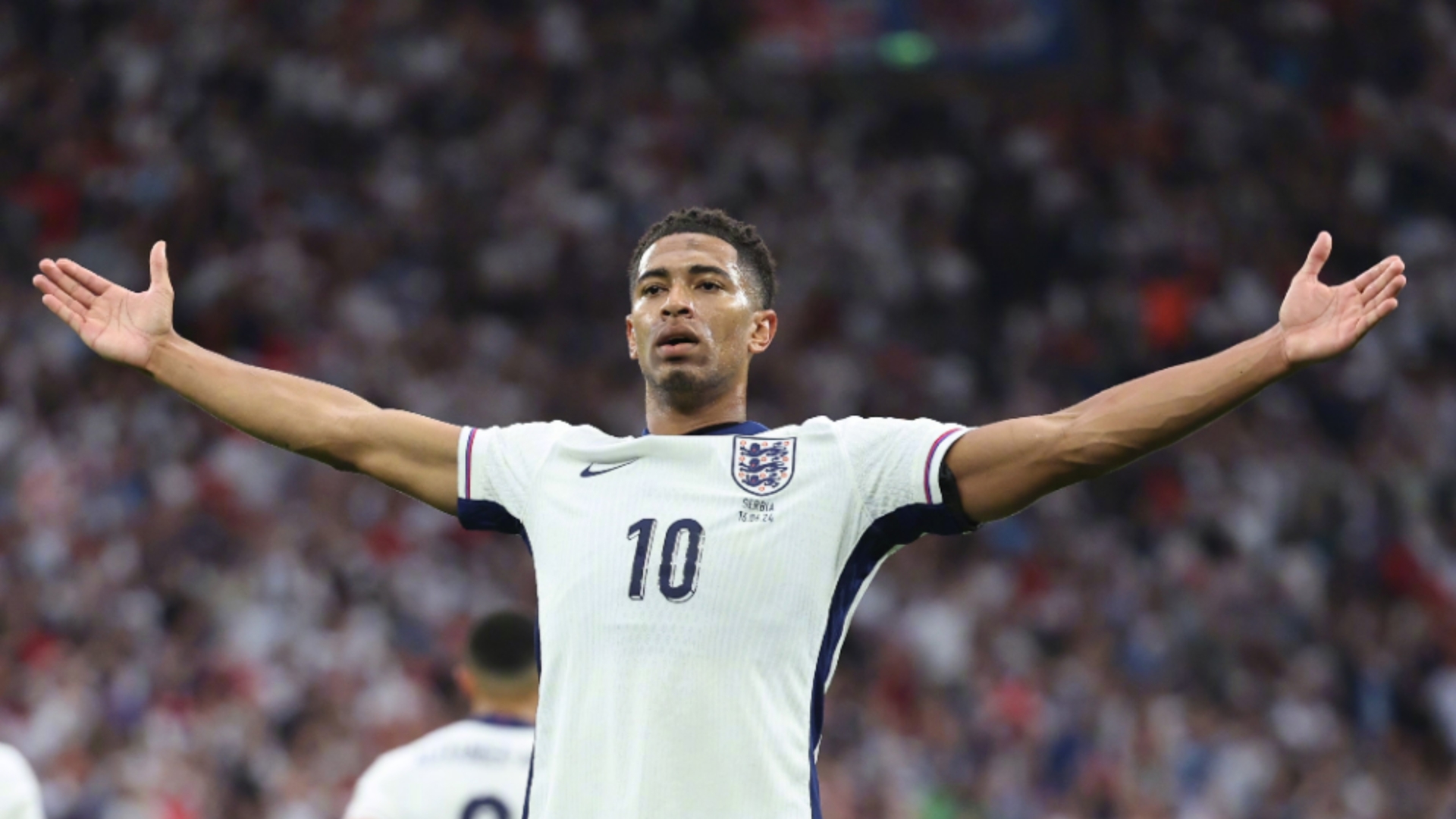 狼队2分垫底创英超尴尬纪录，魔鬼赛程恐让保级希望提前破灭（狼队仅2分垫底创英超尴尬纪录，魔鬼赛程或令保级前景堪忧）