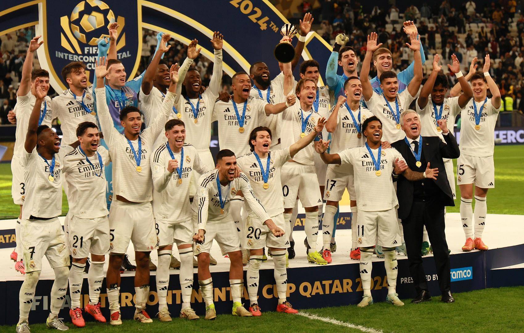 意甲真是欧洲球星的养老胜地。罗哥吃亏就吃亏在去的...（意甲堪称欧洲球星的养老站，罗哥吃亏就吃在这一步）