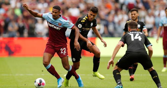 西甲战报：瑟洛特双响制胜，马竞2-0皇家奥维耶多联赛六连胜（瑟洛特梅开二度助马竞2-0胜皇家奥维耶多，联赛迎六连胜）