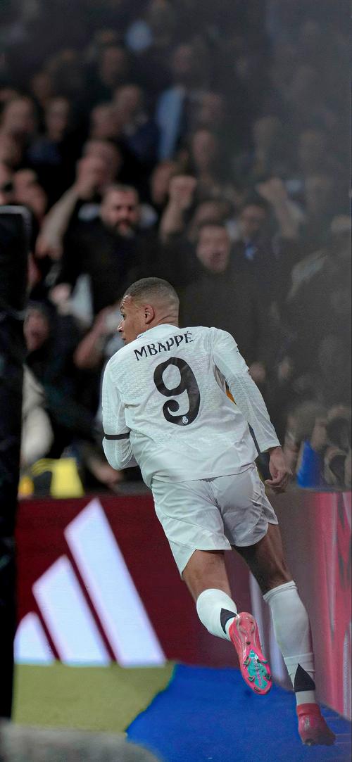 拉波尔塔：皇马代表权力，巴萨代表自由；队中大牌太多通常行不通