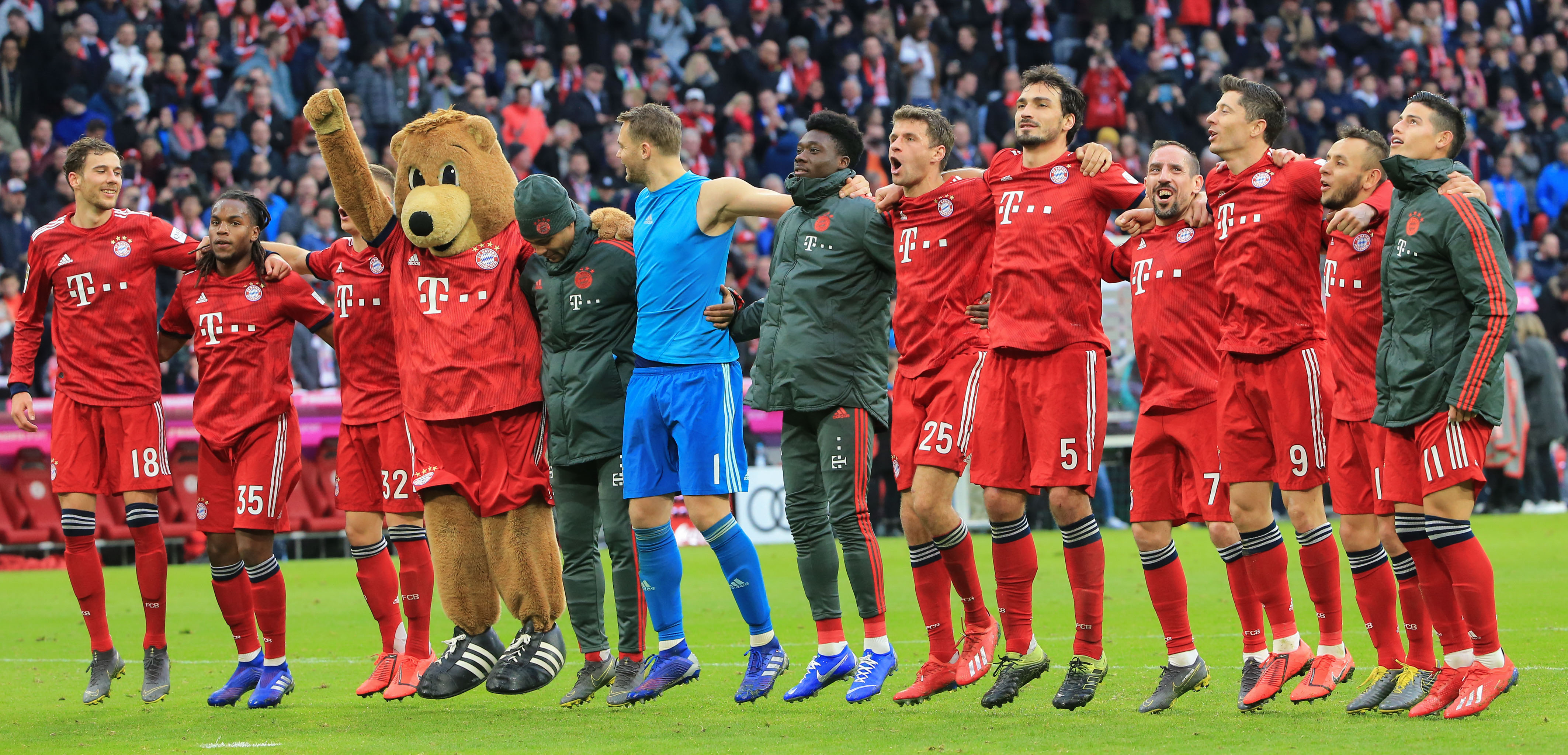 欧冠战报：巴斯克尼亚主场88-78力克米兰，豪取六连胜！（欧冠速递：巴斯克尼亚坐镇主场88-78击退米兰，喜迎六连胜）