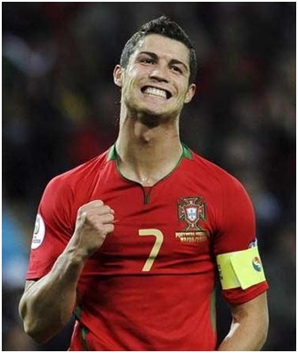 英超首次密集开赛，曼城力争19连胜，热刺迎战4连败“克星”纽卡斯尔