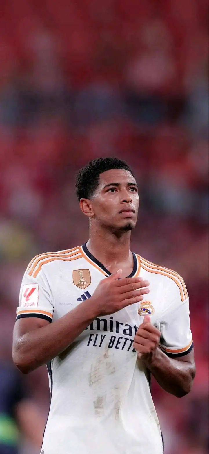 观察：和AC米兰传出绯闻的18岁昂热前锋谢里夫