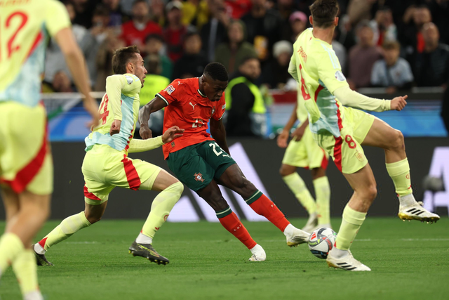 巴萨训练氛围非常好