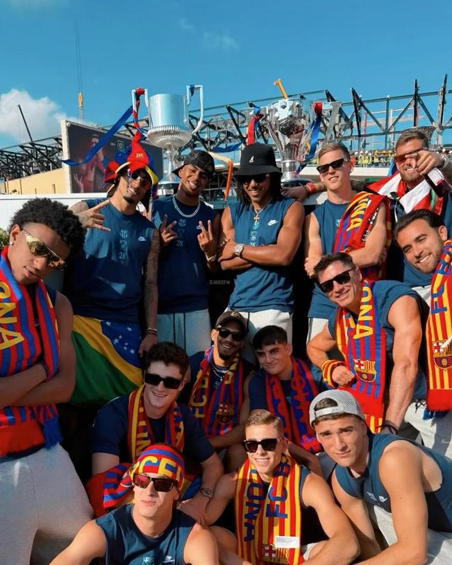 中超赛报：上海申花客场击败武汉三镇,