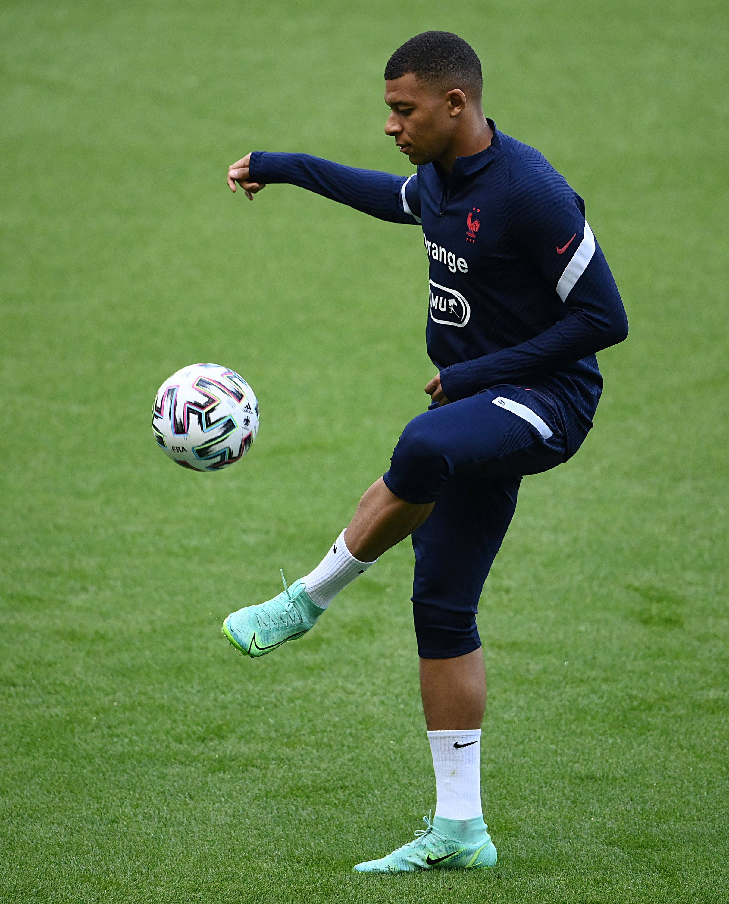 克罗斯：世欧预晋级名额少，这样分配很多小组赛会很无聊