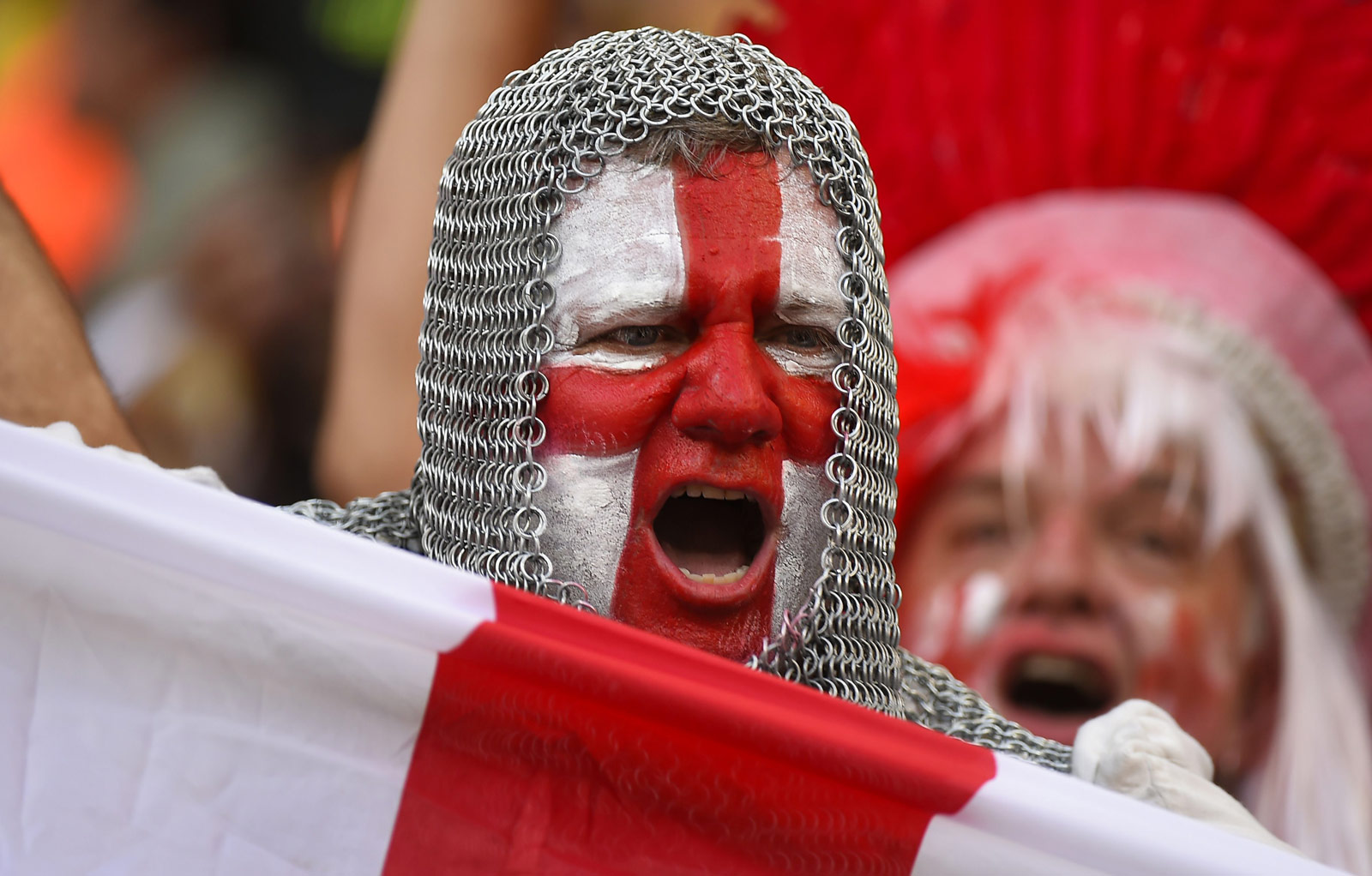 登贝莱获评《队报》25年体坛“王中王”，力压游泳世界冠军（登贝莱加冕《队报》25年体坛“王中王”，力压游泳世界冠军）