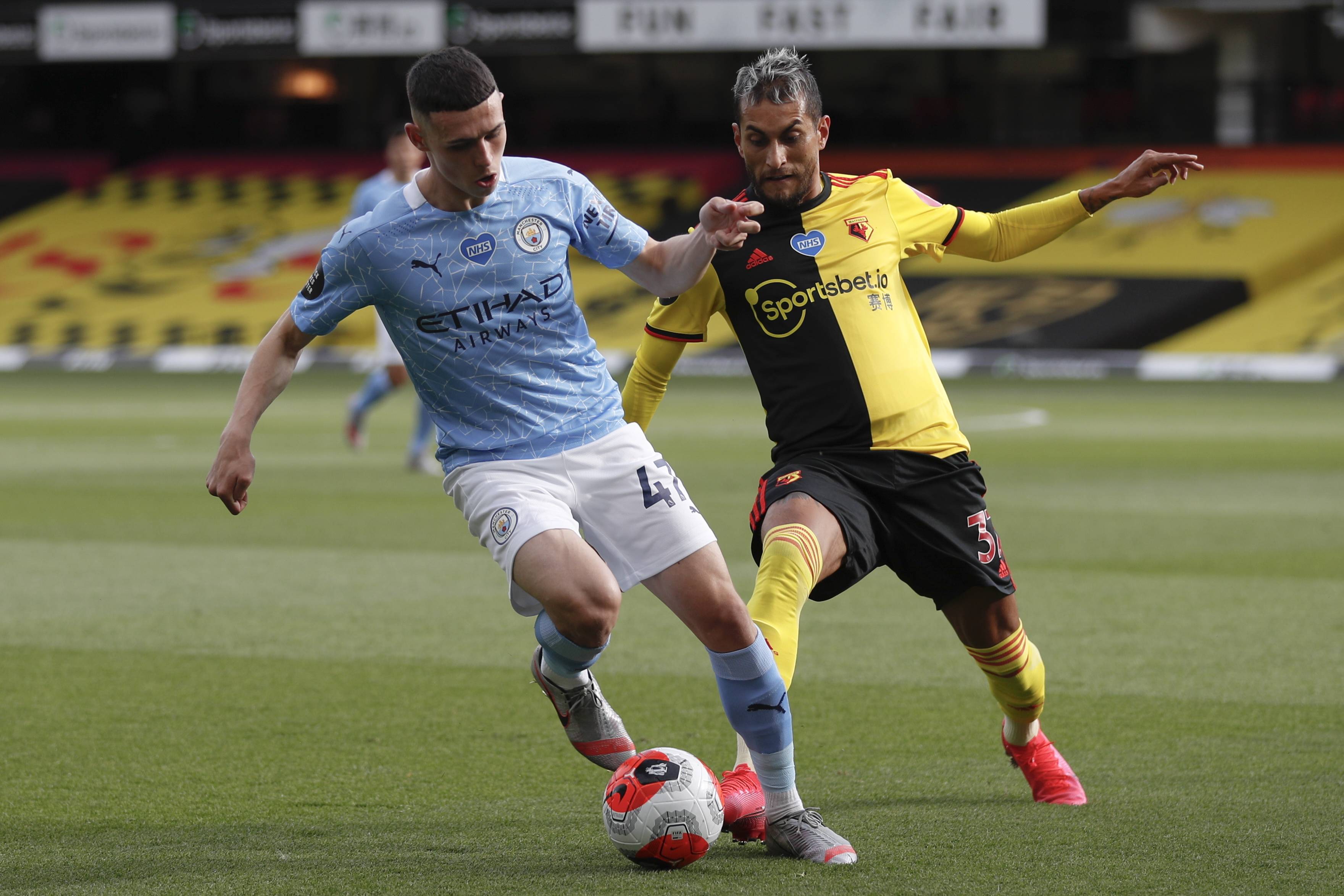 博主：申花在与日职联银靴拉唐谈判，国安有意铁人前锋姆本扎（爆料：申花洽谈日职联银靴拉唐，国安相中铁人前锋姆本扎）