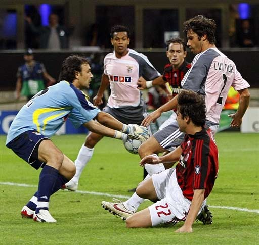 埃贝尔：拜仁已和卡尔续约至29年，他的盘带让我想起梅西