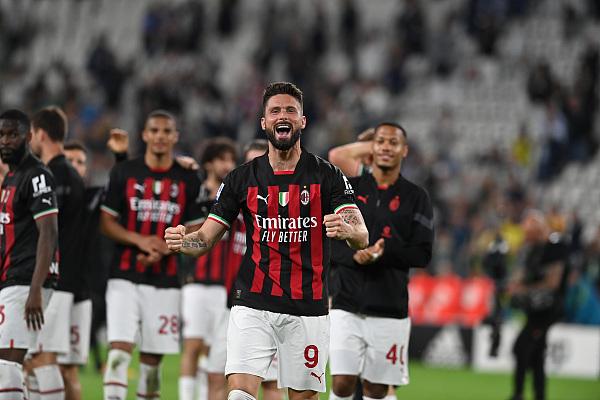 首开记录，埃斯特旺当选与塞内加尔一役巴西队内最佳球员