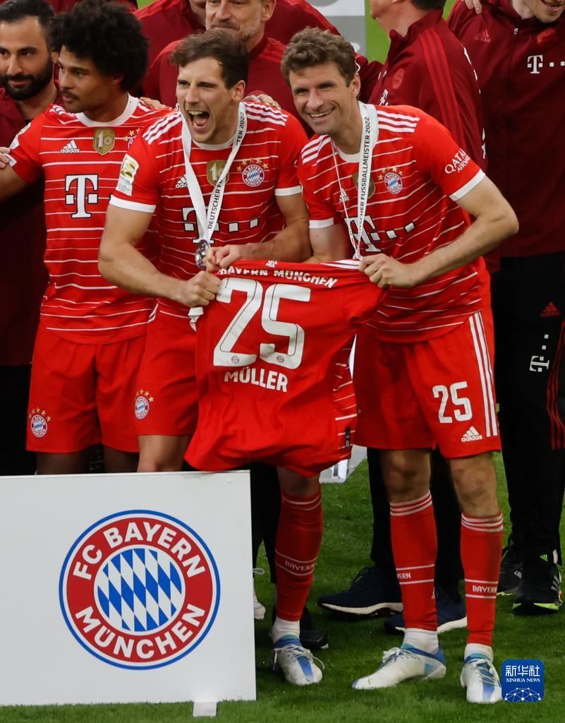 英超焦点战：维拉1-2绝杀阿森纳，曼城争冠机会大增