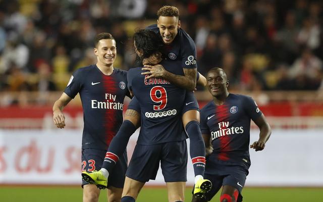 河南队祝贺重庆铜梁龙冲超：中超赛场将因你们的到来更加精彩